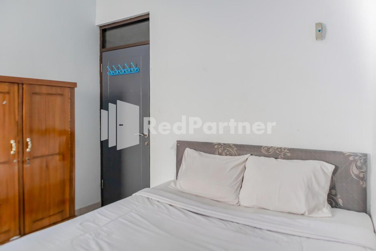 Oyo 2770 Zleepy Wisma Khazri Bogor Ngoại thất bức ảnh