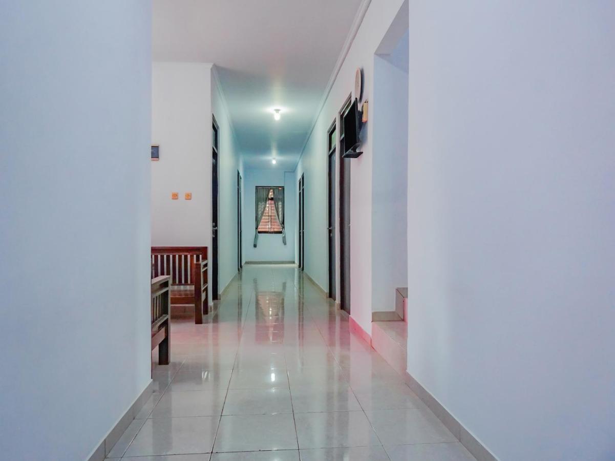 Oyo 2770 Zleepy Wisma Khazri Bogor Ngoại thất bức ảnh