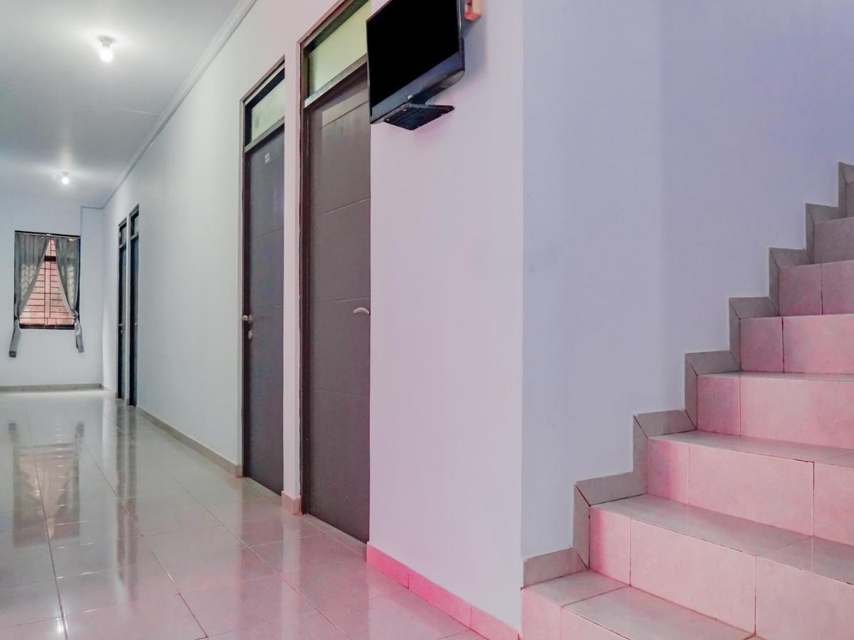 Oyo 2770 Zleepy Wisma Khazri Bogor Ngoại thất bức ảnh