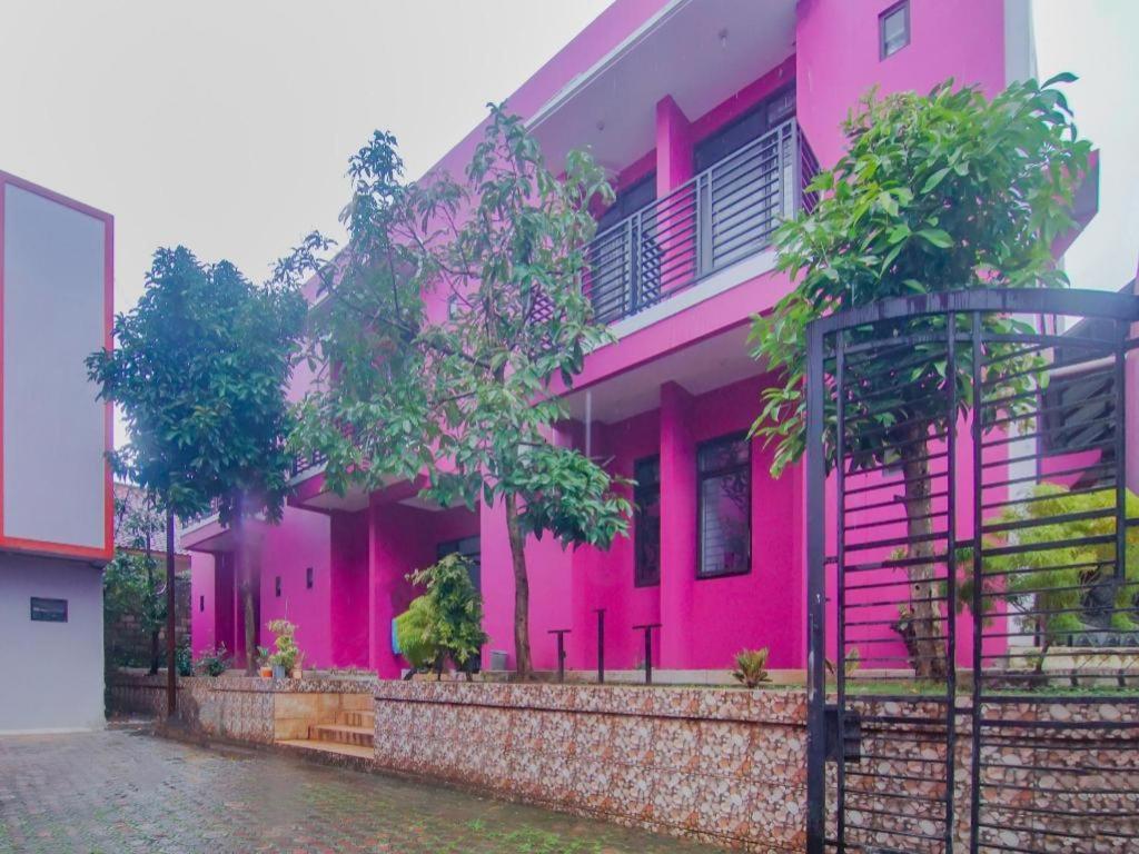 Oyo 2770 Zleepy Wisma Khazri Bogor Ngoại thất bức ảnh